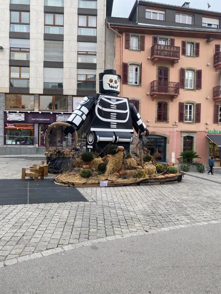 Mandana Apartment Évian-les-Bains Екстериор снимка